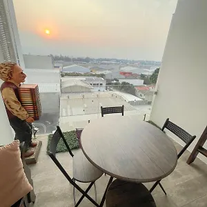 Narama Luxury Near To The Airport Apartamento